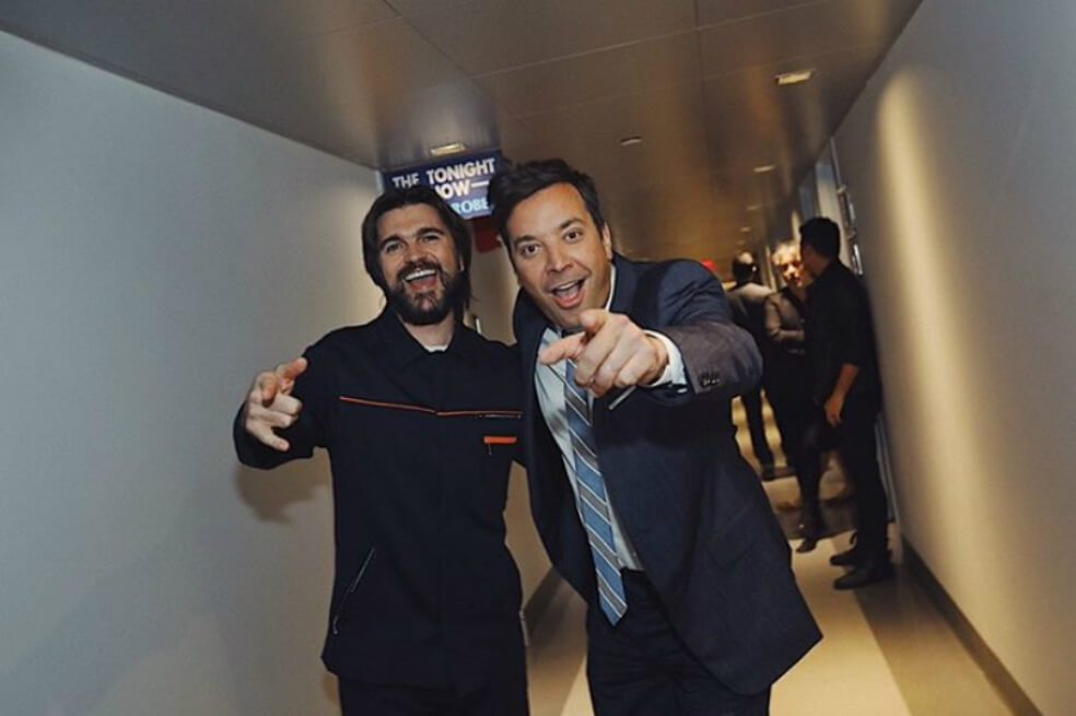 Juanes brilló junto a Alessia Cara en el show de Jimmy Fallon