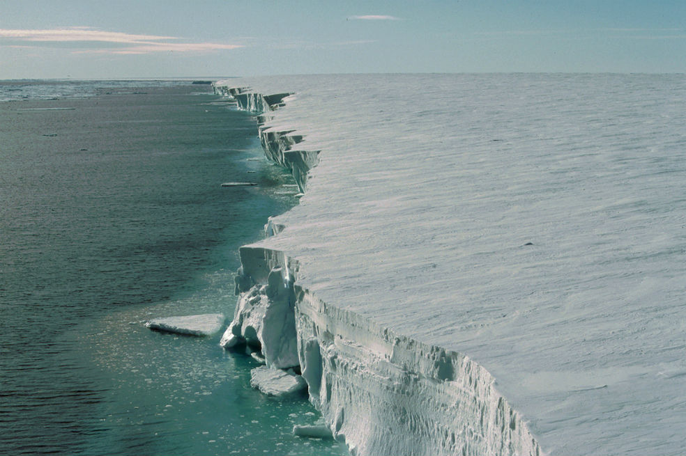 El «canto» de la barrera de hielo antártica revela cambios en su interior
