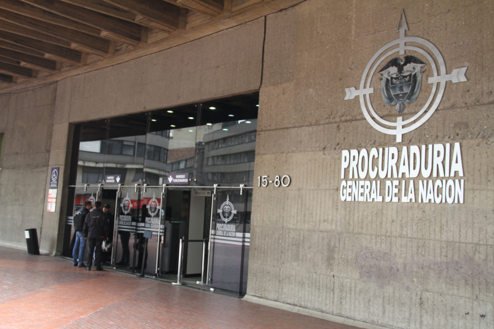 Procuraduría destituye e inhabilita a exgerente de Edurbe