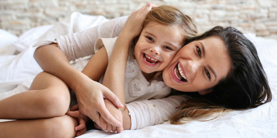 ¿Por qué es tan importante el contacto físico en el desarrollo de tus hijos?