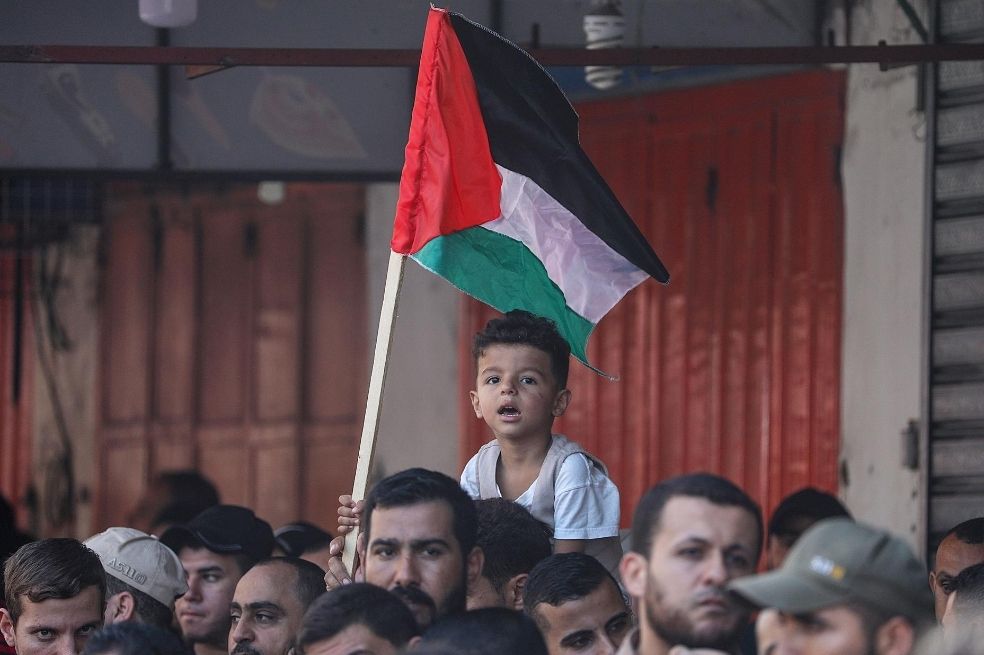 Palestinos rechazan acuerdo EAU-Israel con protestas en Cisjordania y Gaza