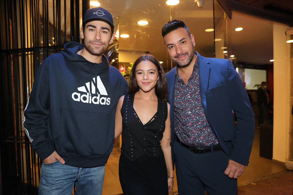 Emiliano Pernía, Mafe Duque y Kevin Goldilla