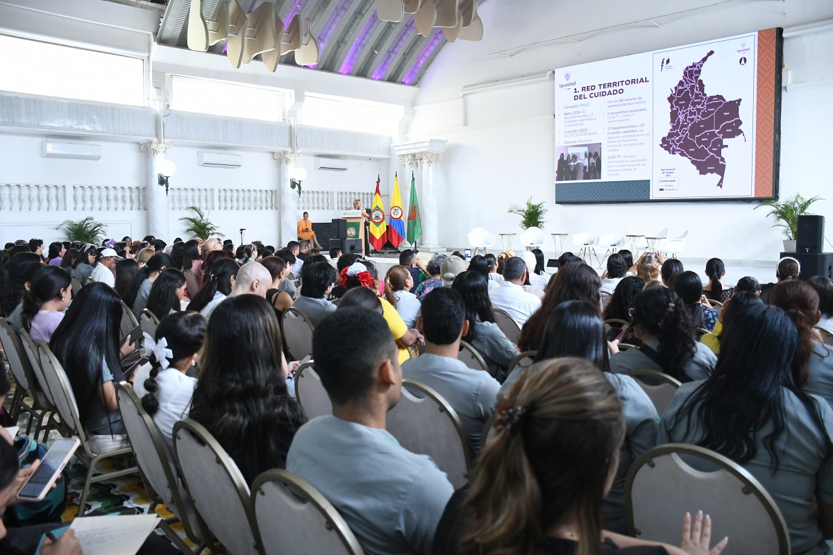 Unisimón presentó la primera política de cuidado comunitario en Colombia