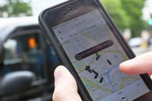 ¿Por qué están demandando a Uber y Lyft?