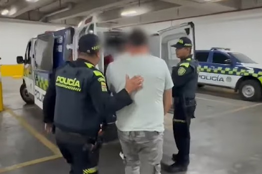 3 capturados por uso de chalecos antibalas de uso privativo de las autoridades