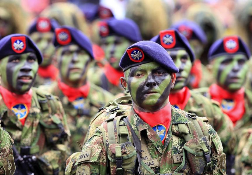 Algunas imágenes del desfile del 20 de julio