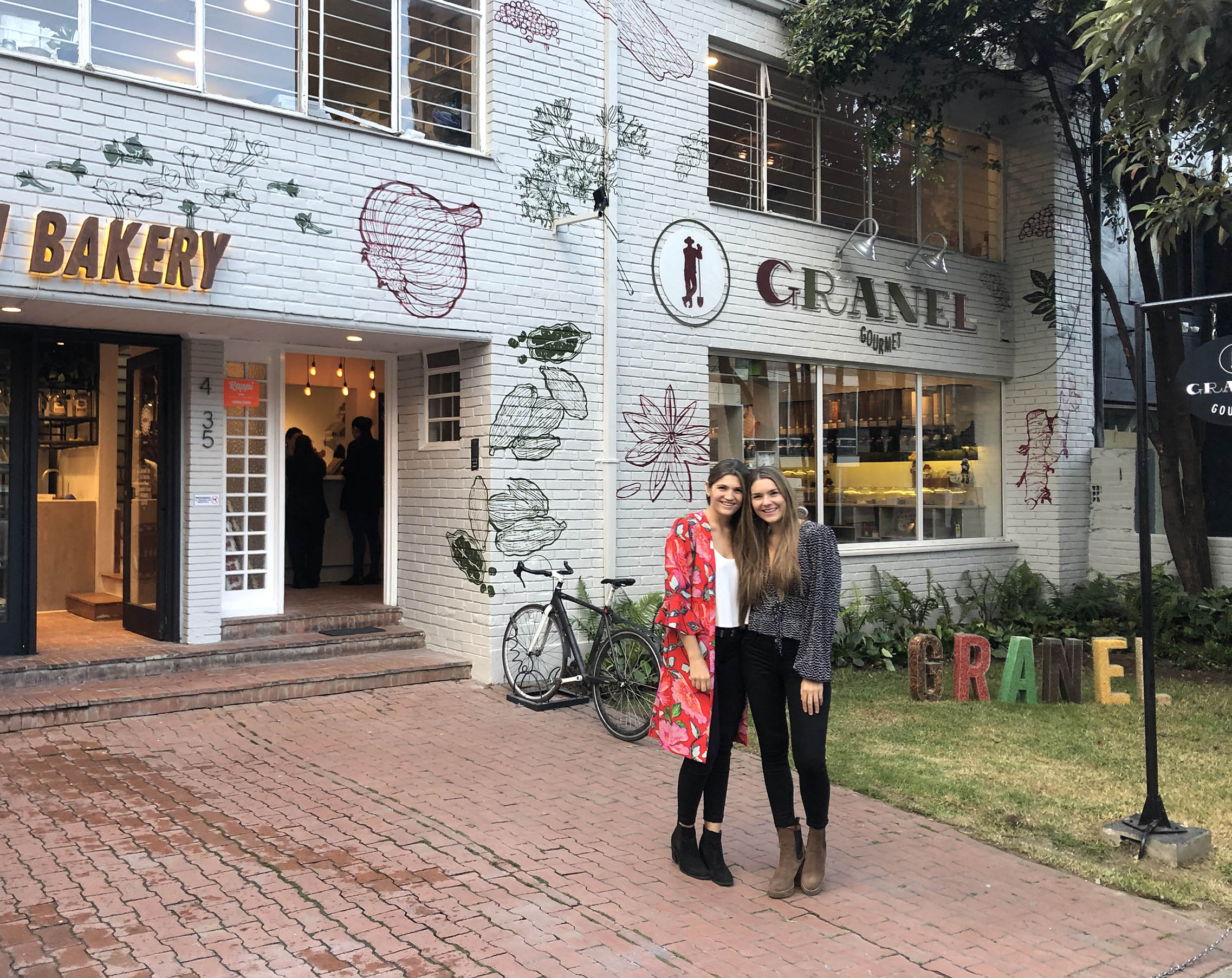 Las hermanas que crearon una comercializadora y productora de alimentos a granel