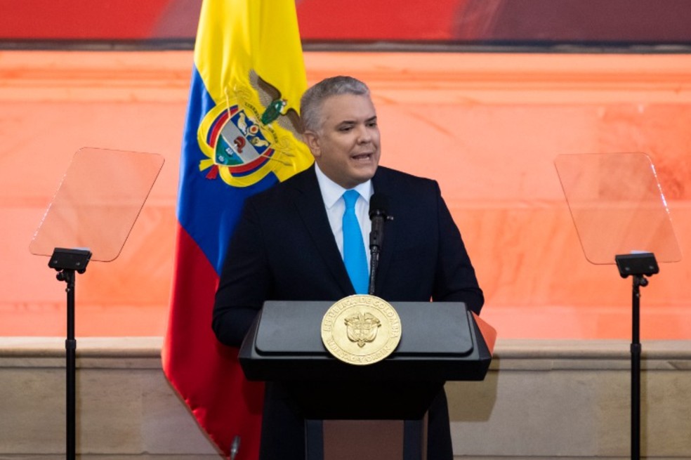 “Su discurso refleja falta de visión y legado”: oposición arremete contra Duque
