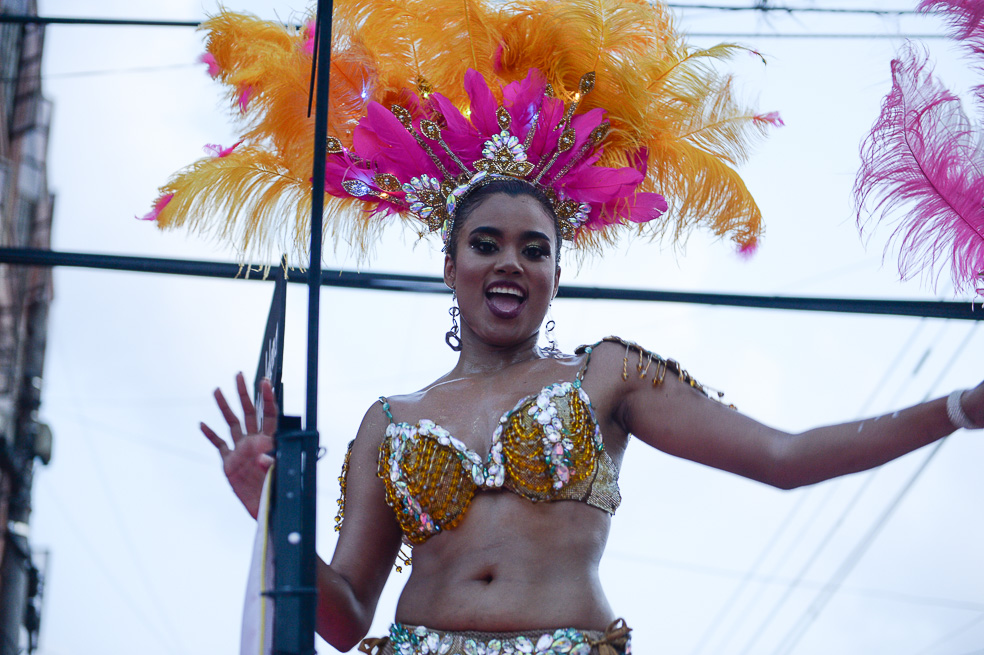 DESFILE DE CARROZAS REINADO NACIONAL DE LA PANELA 2024