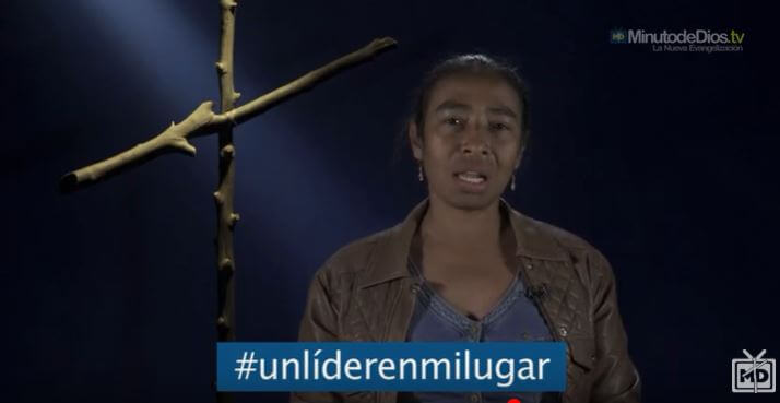 El programa el "Minuto de Dios" hace parte de una obra de beneficencia para dar comida, vivienda y educación a los más pobres y se emitió por primera vez por radio en 1950 y desde el 10 de enero de 1955 por televisión, bajo la conducción del padre García-Herreros.
