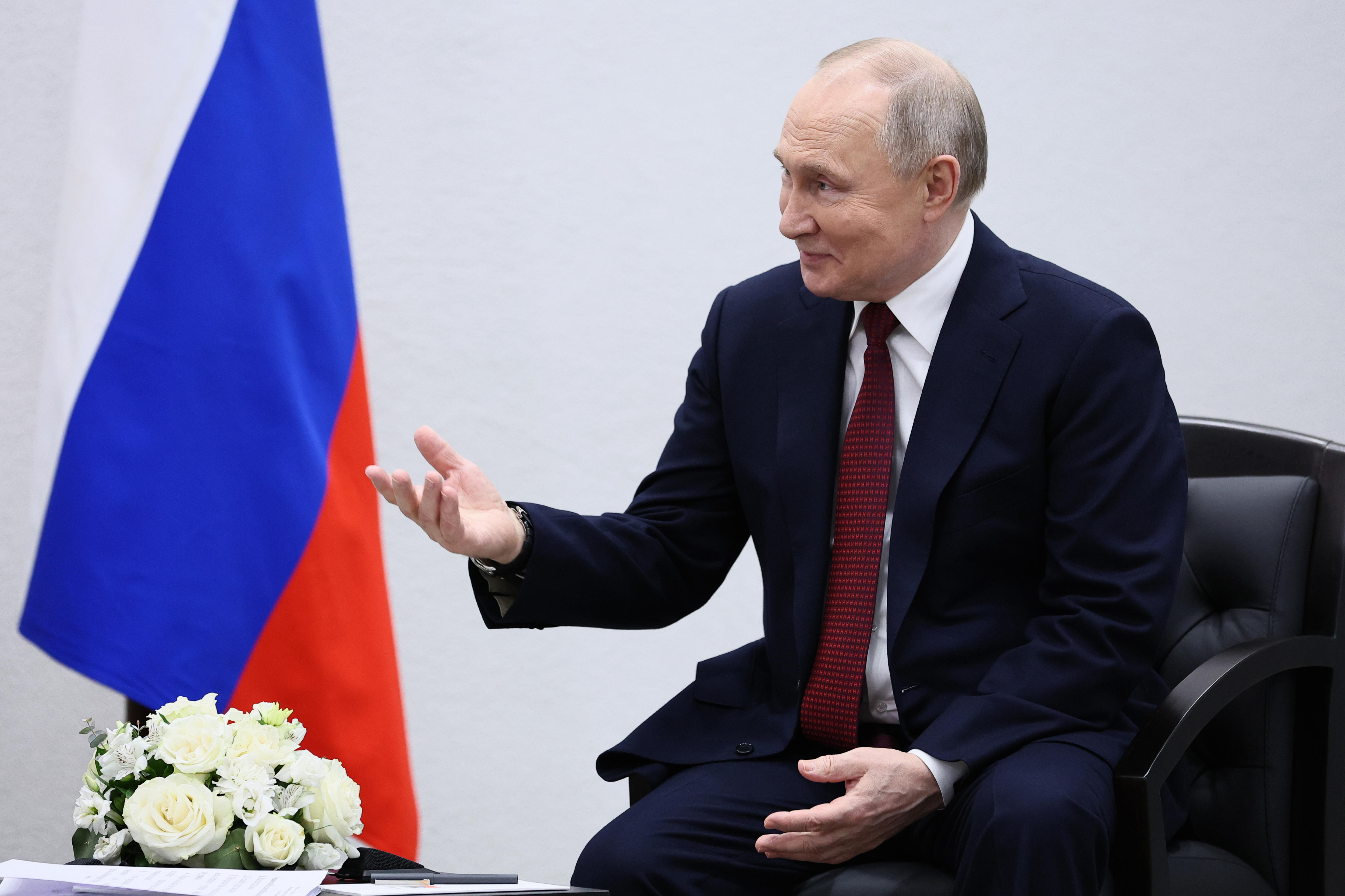 Kazan (Russian Federation), 21/02/2024.- Russian President Vladimir Putin attends a meeting with Tajik President Emomali Rahmon (unseen) at the Kazan Expo international exhibition centre in Kazan, Republic of Tatarstan, Russia, 21 February 2024. Putin arrived to Kazan to attend the opening ceremony for the Games of the Future Kazan 2024 in Kazan. The phygital concept competition, the Games of the Future Kazan 2024, will be held in 21 innovative disciplines, each of which combines classic sports and e-sports, from 21 February to 03 March 2024. (Rusia) EFE/EPA/MAXIM SHIPENKOV