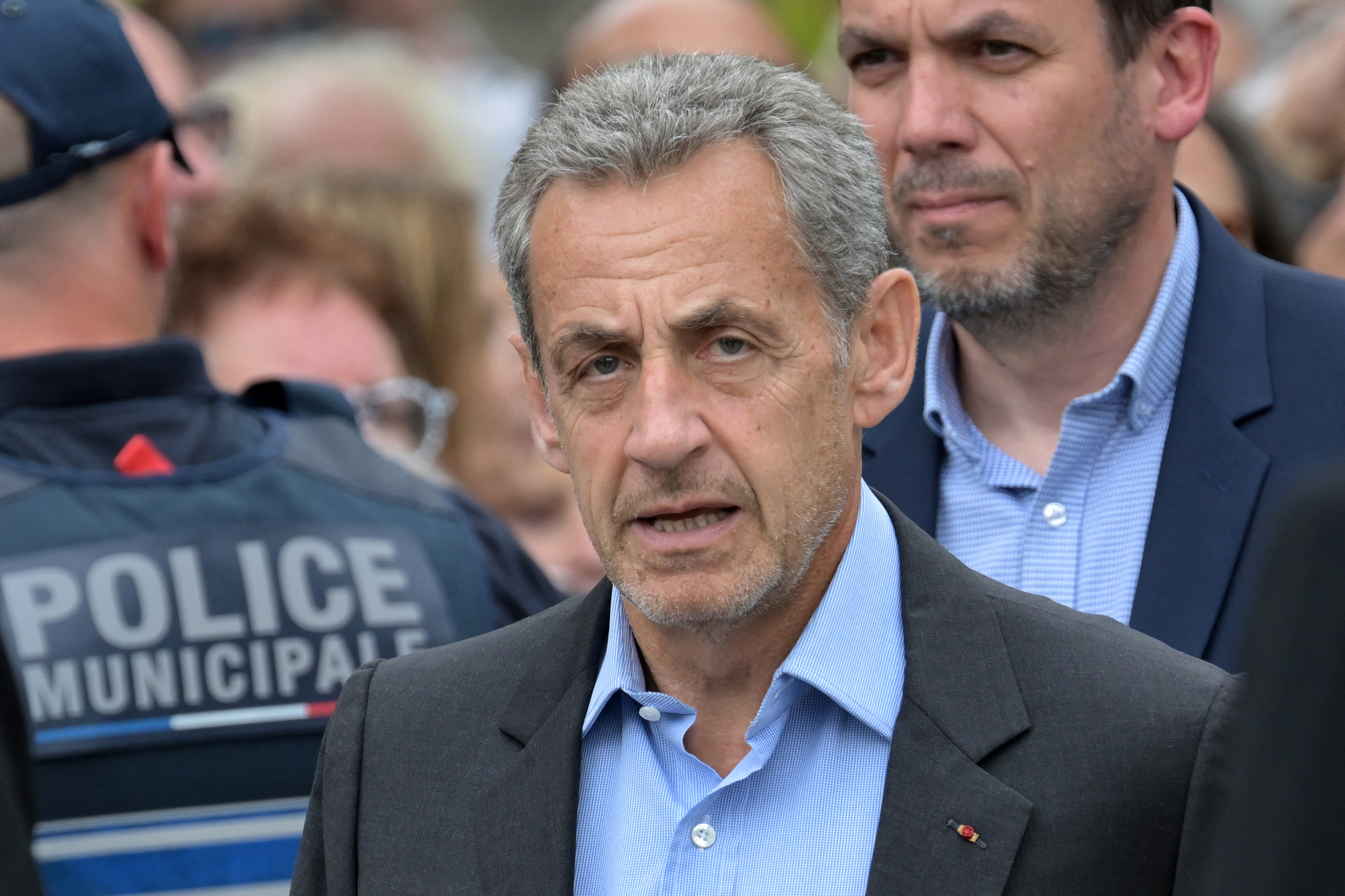 Nicolás Sarkozy, el primer expresidente de Francia en portar brazalete electrónico