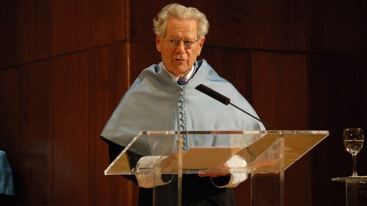 Los éxitos y fracasos de la Iglesia Católica, según el teólogo Hans Küng