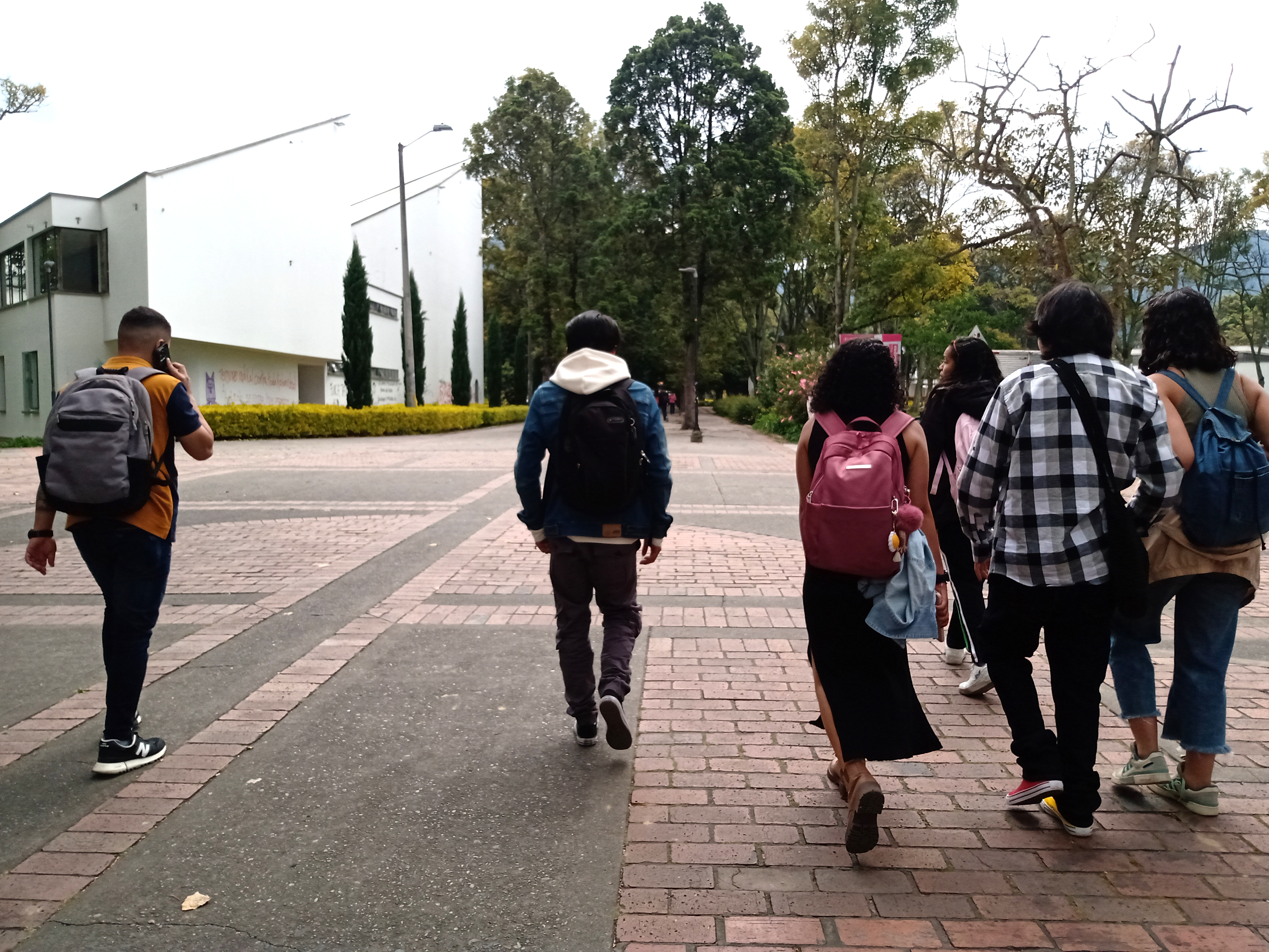 Universidad Nacional se pronuncia tras denuncias de intimidaciones a profesor y representante del CSU