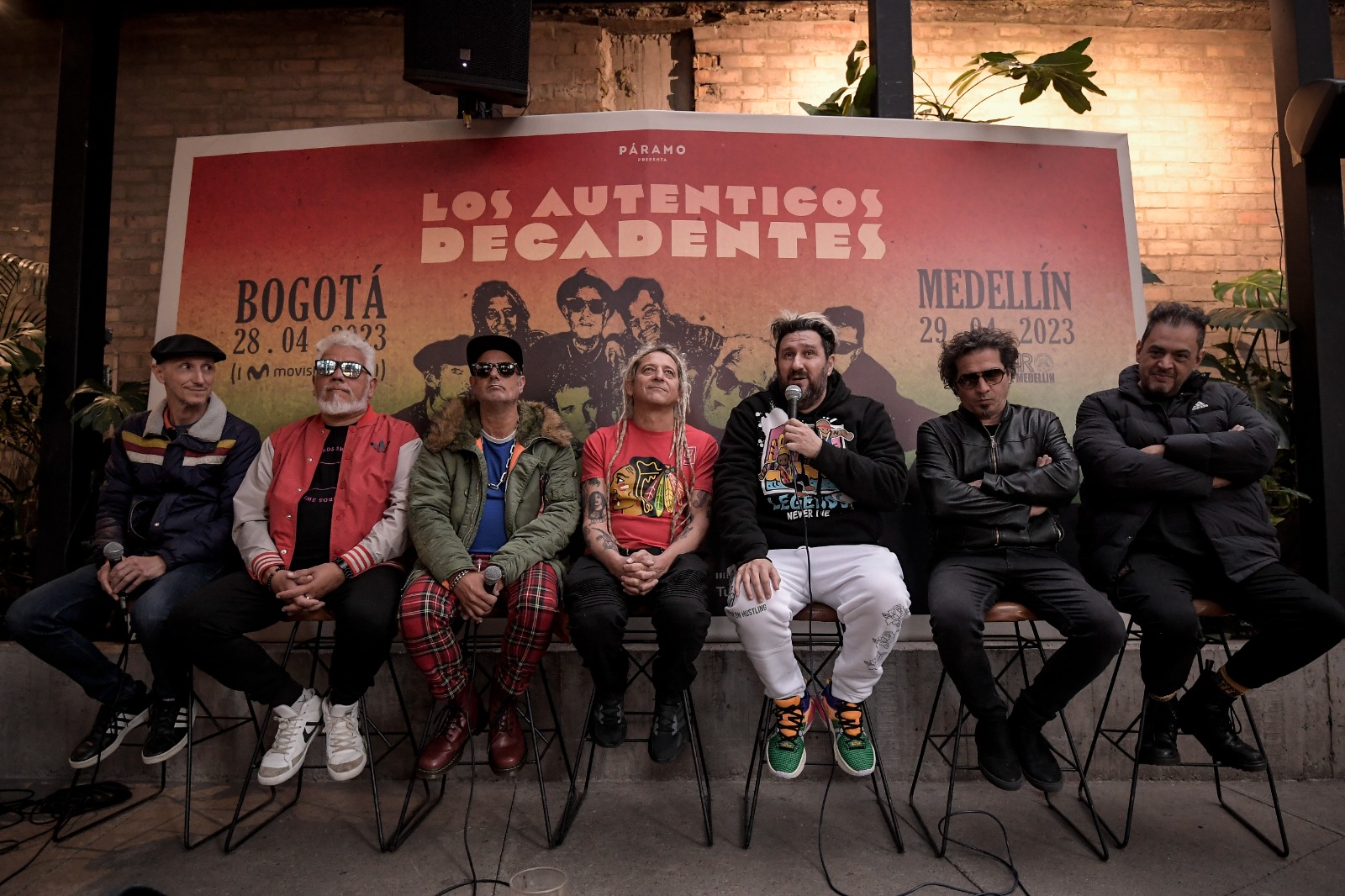 Auténticos Decadentes durante una rueda de prensa organizada por Páramo Presenta.