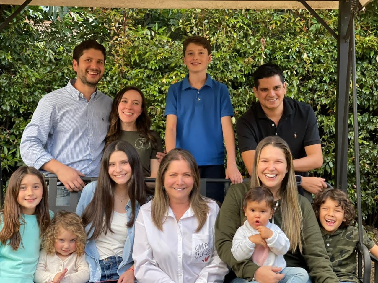Ellos son los hijos de Martha Liliana Ruiz. Así se ven y a esto se dedican