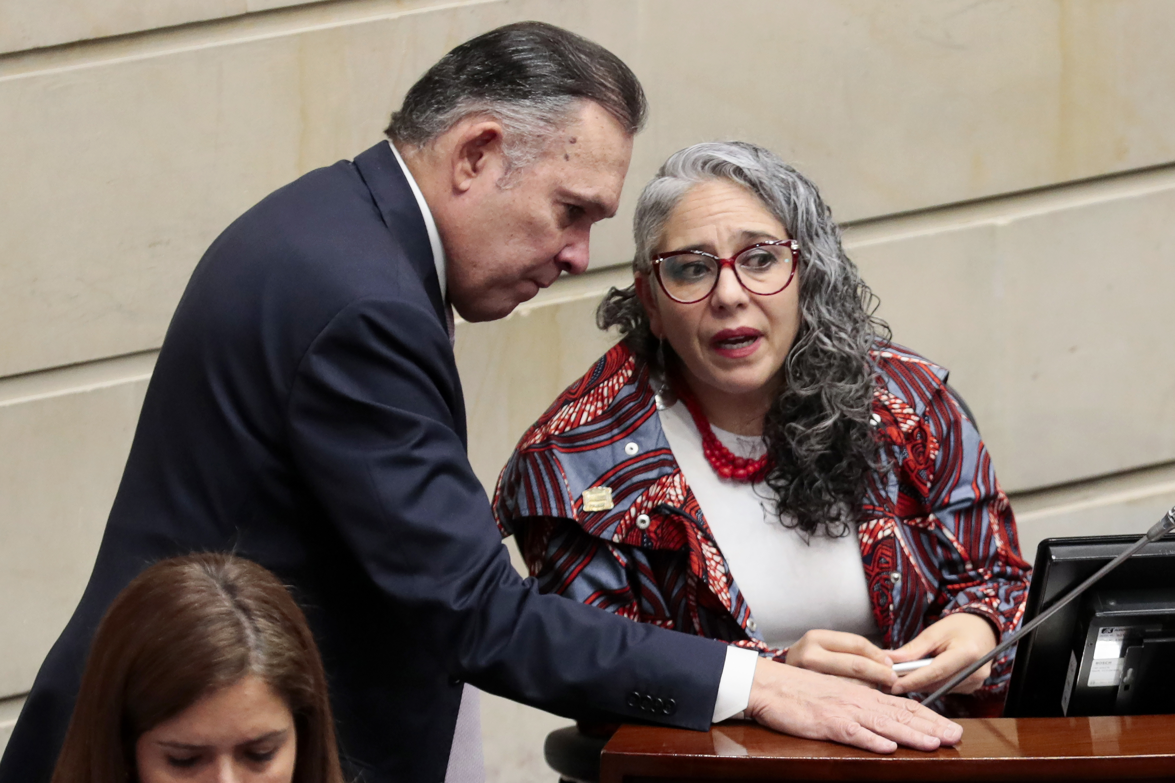 “Solo al jefe de la banda se le ocurre”: petrismo responde a la carta de Cepeda