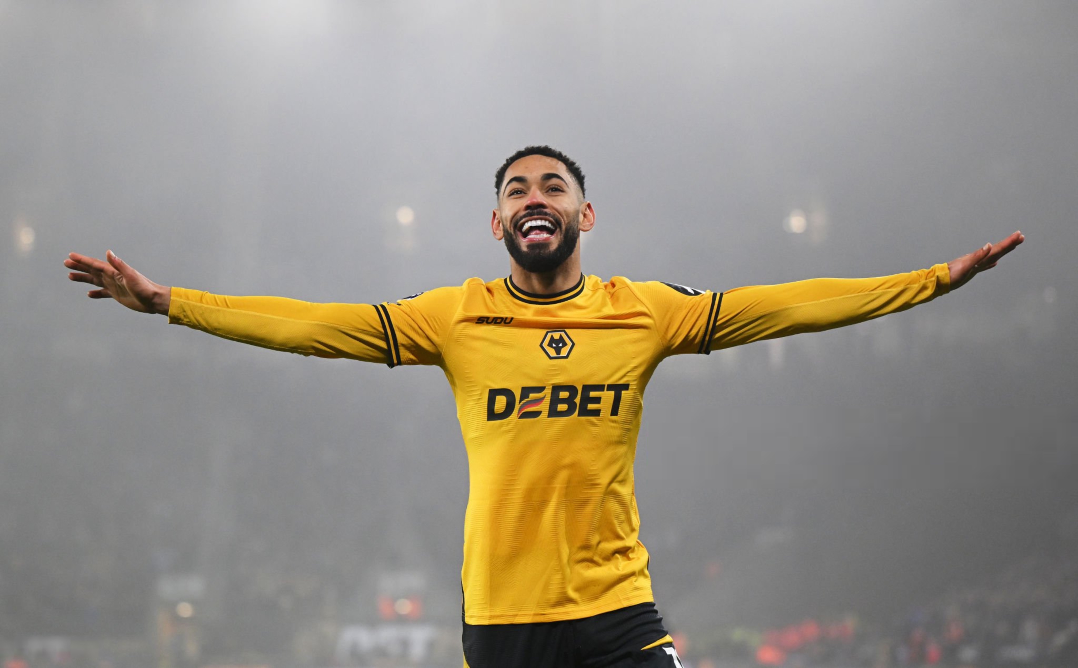 ¡Increíble! Con golazo olímpico Wolves venció 2-0 al Manchester United: video