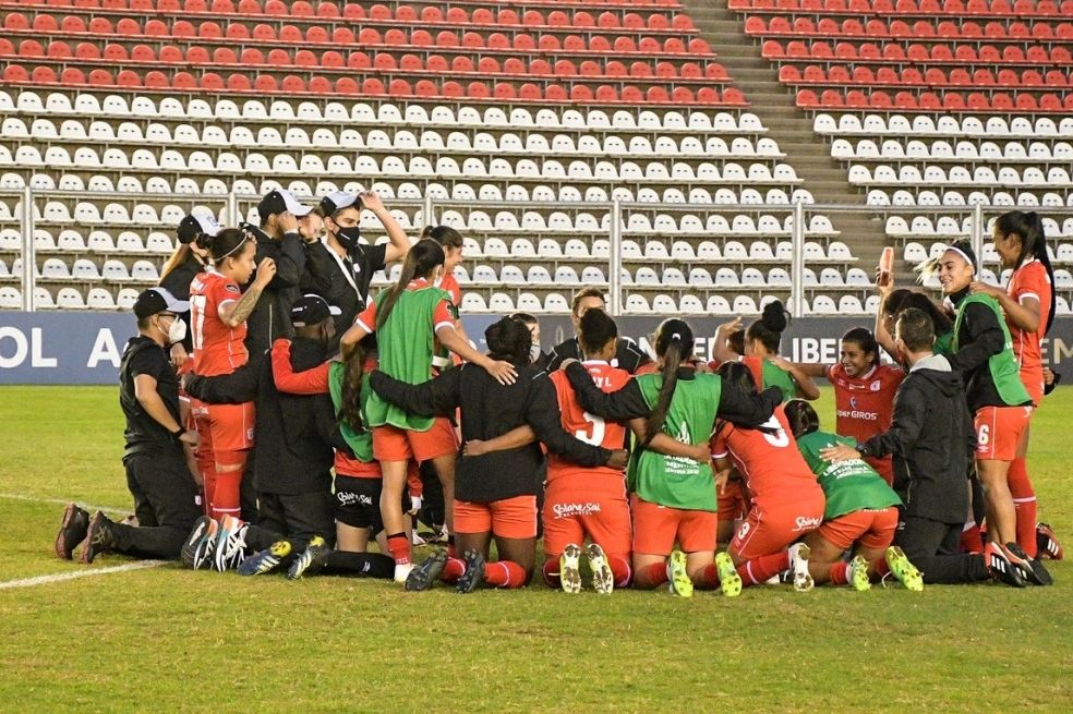 Así recibieron a las jugadoras de América, tras el subcampeonato de la Libertadores