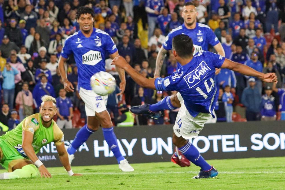 Millonarios venció a Jaguares y se mantuvo en la cima de la Liga BetPlay