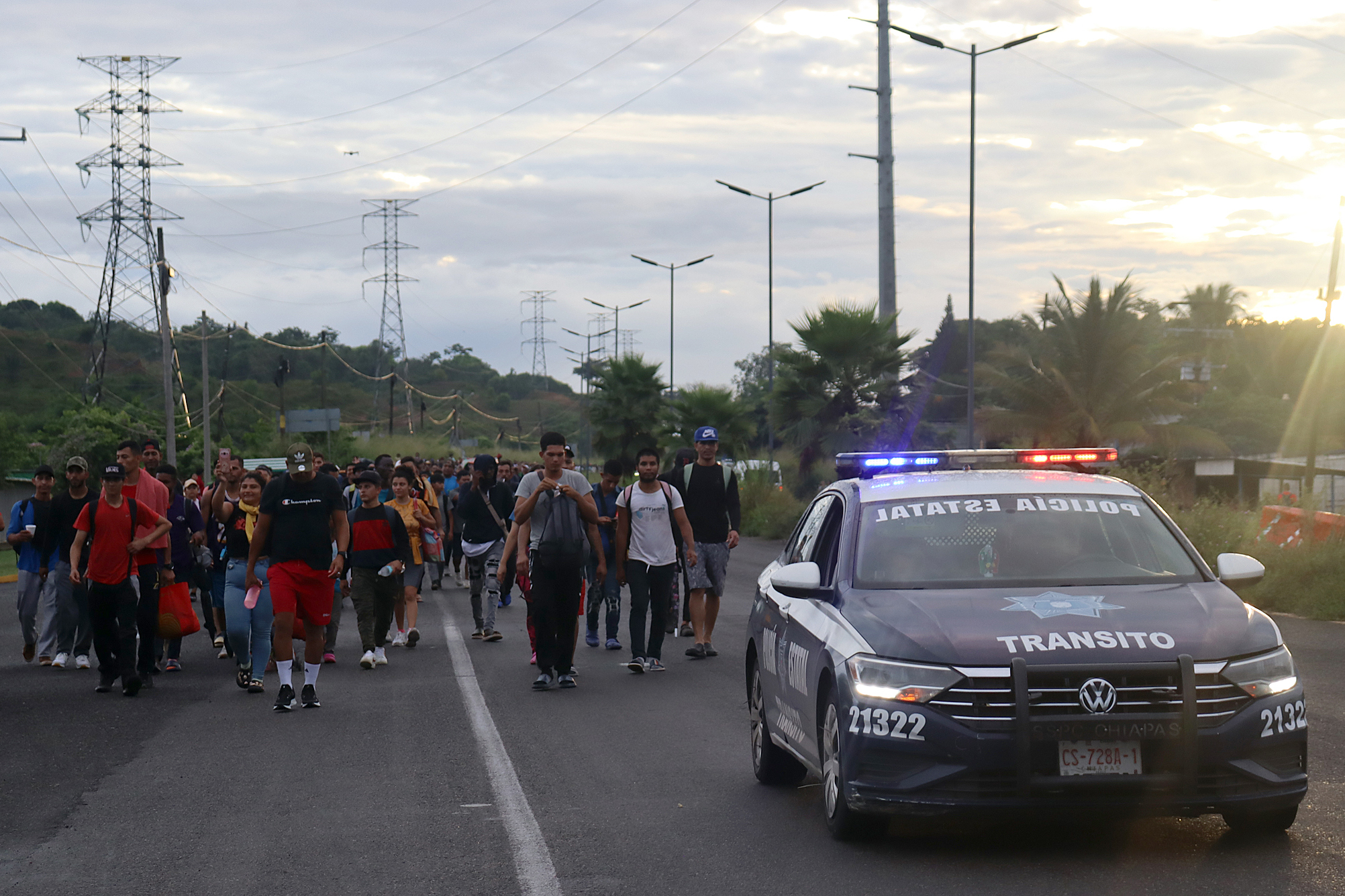 Migrantes buscan llegar a Estados Unidos antes de que Trump asuma el poder