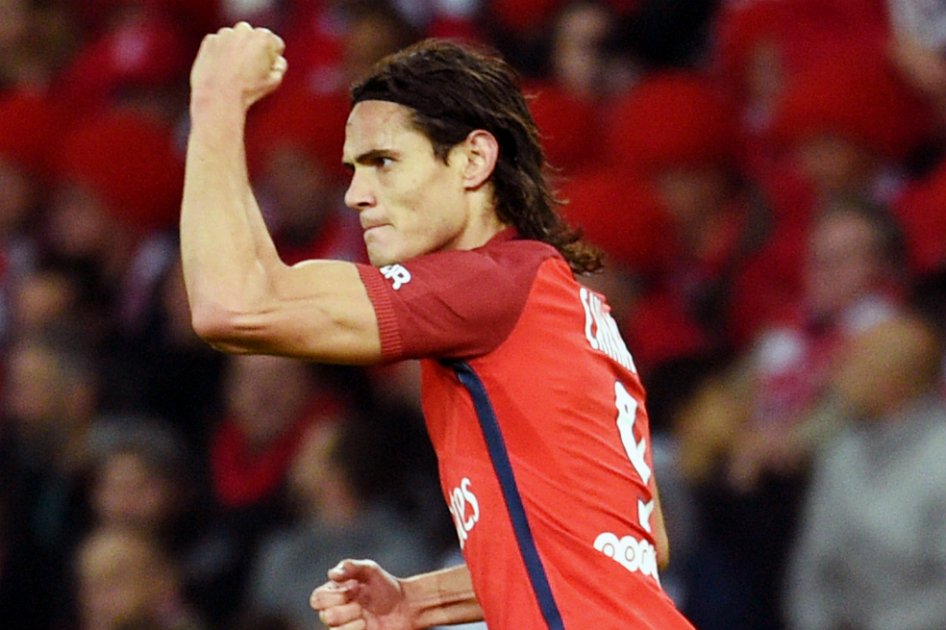 «Estoy contento porque ahora juego en mi posición»: Edinson Cavani