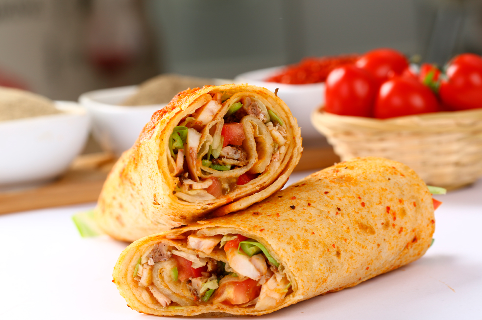 Prepara esta receta de burrito de pollo si te saltaste el desayuno