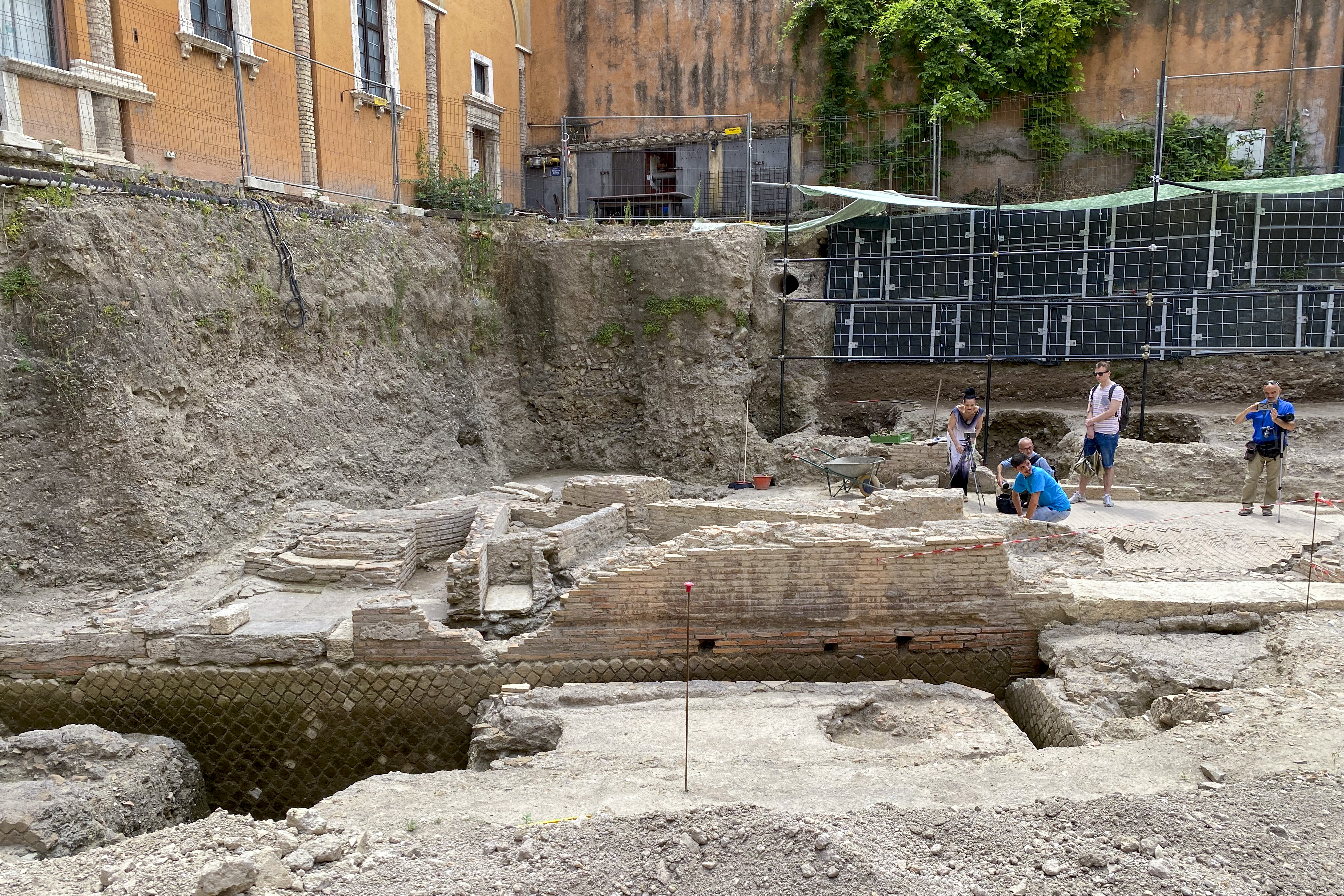 Así es el teatro del emperador Nerón que acaban de encontrar debajo de Roma