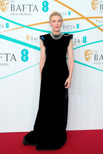 Premios BAFTA 2023: los mejores ‘looks’ de la alfombra roja