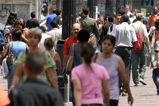 ONU alerta por aumento de población urbana
