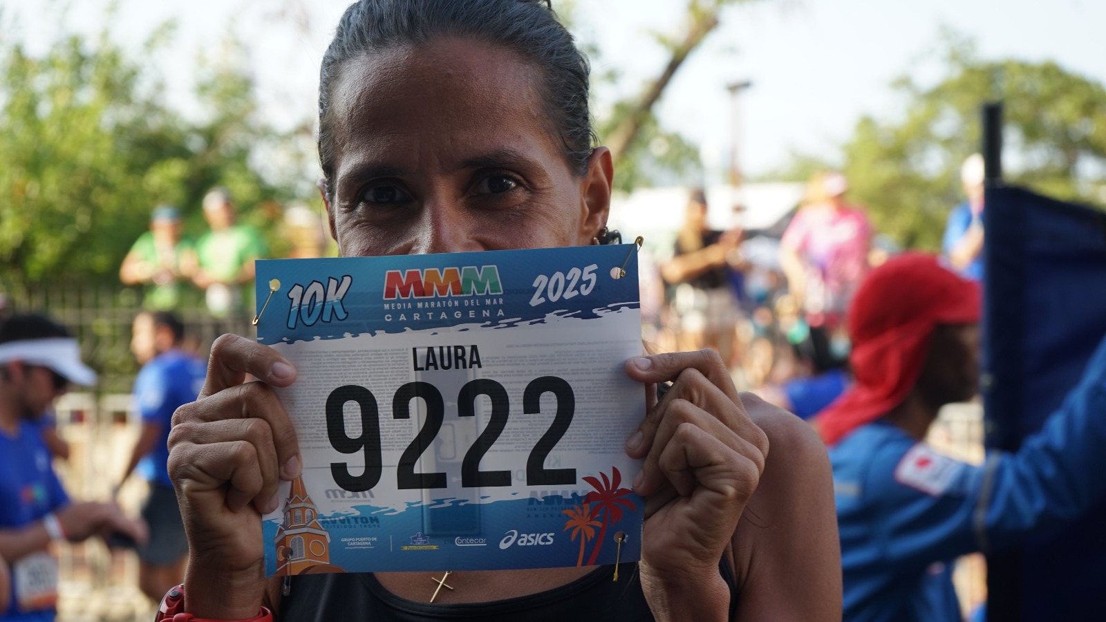 La octava edición de la Media Maratón del Mar contó con la participación de más de 9.000 corredores en las distancias 21k y 10 k. Además, 500 niños y niñas demostraron su pasión por el running desde corta edad.