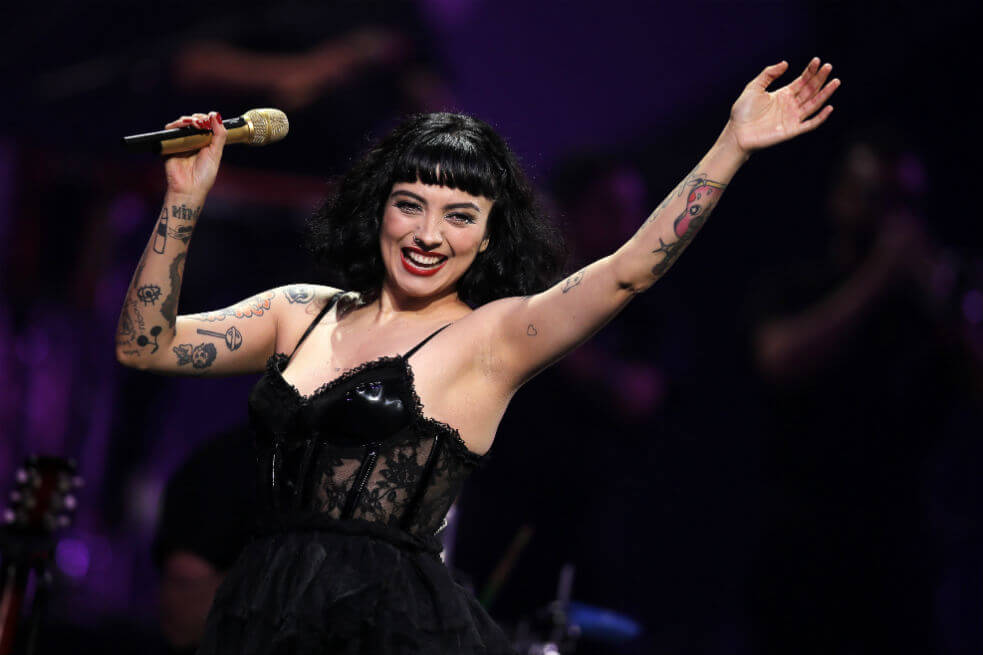 Mon Laferte lanza “Love”, su versión de la canción de Zoé
