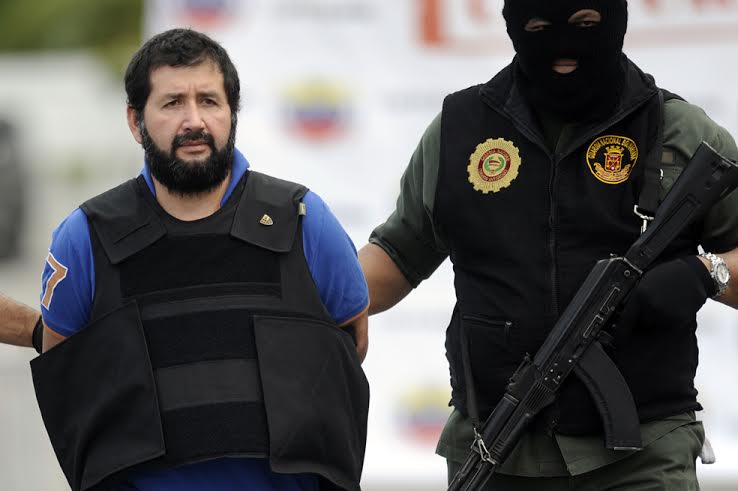 Óscar Mauricio Pachón, alias “Puntilla”era considerado el sucesor de uno de los jefes más más sanguinarios de las bandas criminales, alias el “Loco Barerra (en la foto). AFP PHOTO/LEO RAMIREZ