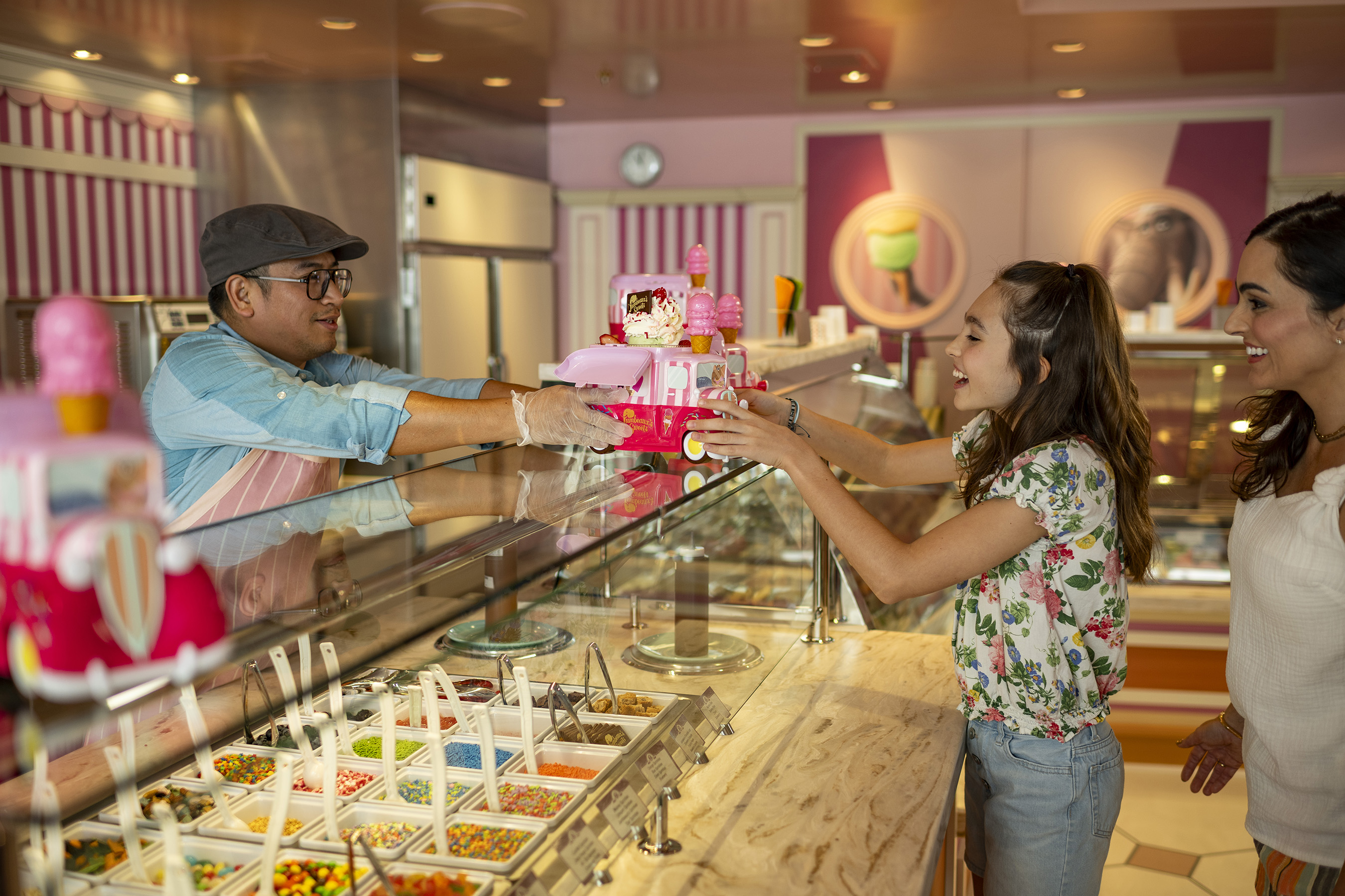 Jumbeaux's Sweets, recuerda a la popular heladería, Jumbeaux Café, de la bulliciosa metrópolis de mamíferos que aparece en "Zootopia" de Disney.