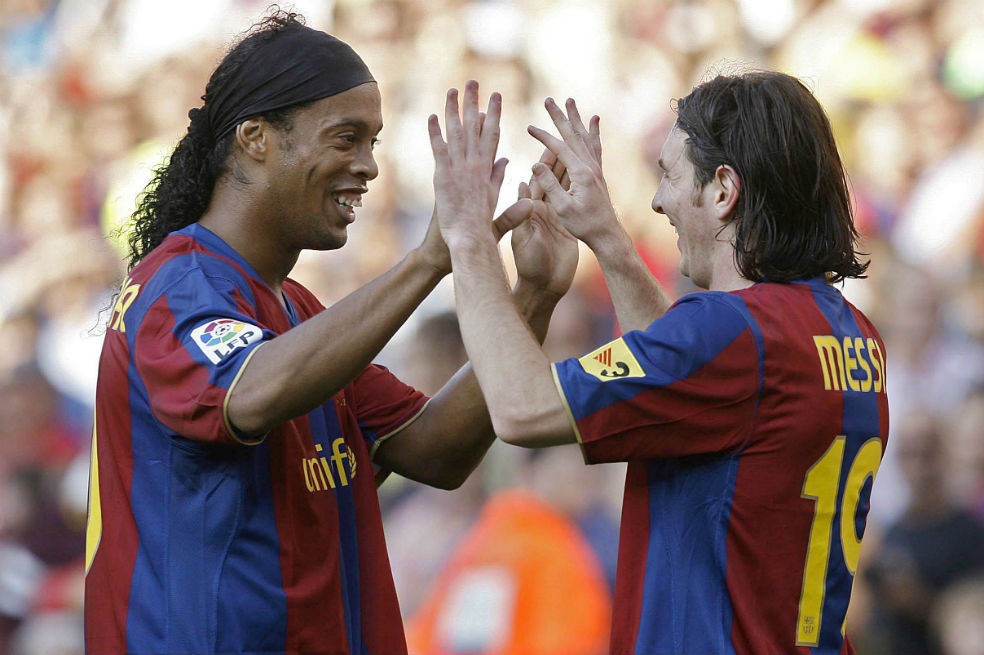 «El fútbol no se olvidará de tu sonrisa jamás», el mensaje de Messi a Ronaldinho