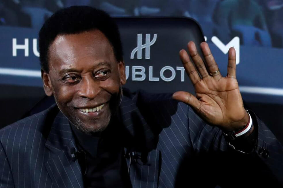 Pelé recibió el alta médica en París