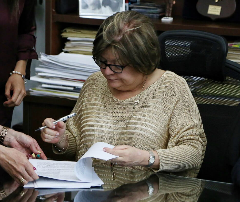 Gobierno radicó la primera reforma a la JEP