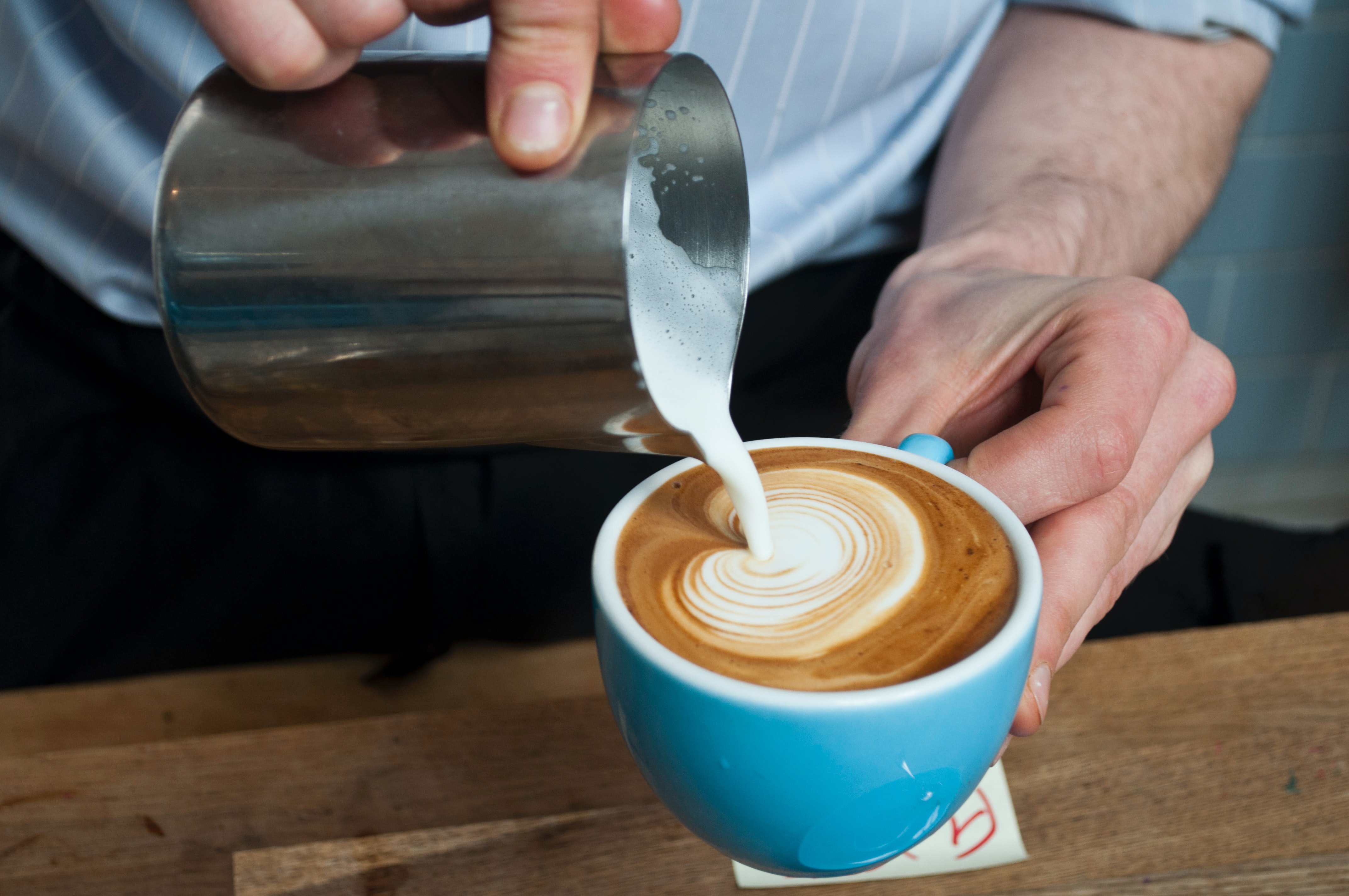 Cómo hacer café capuchino en casa