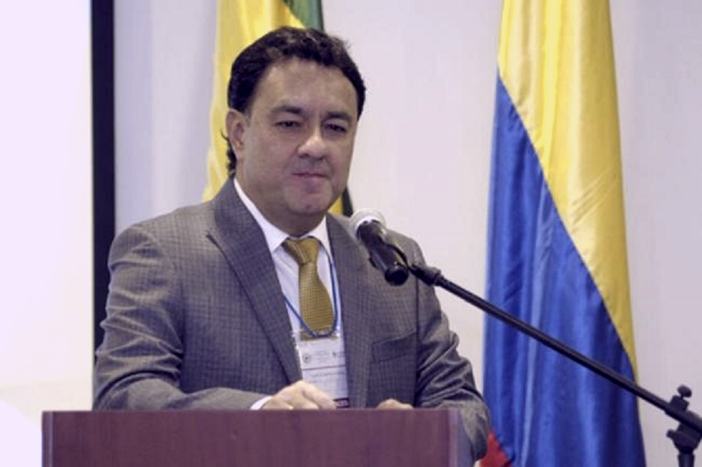Alcalde de Armenia, Carlos Mario Álvarez, renuncia al cargo