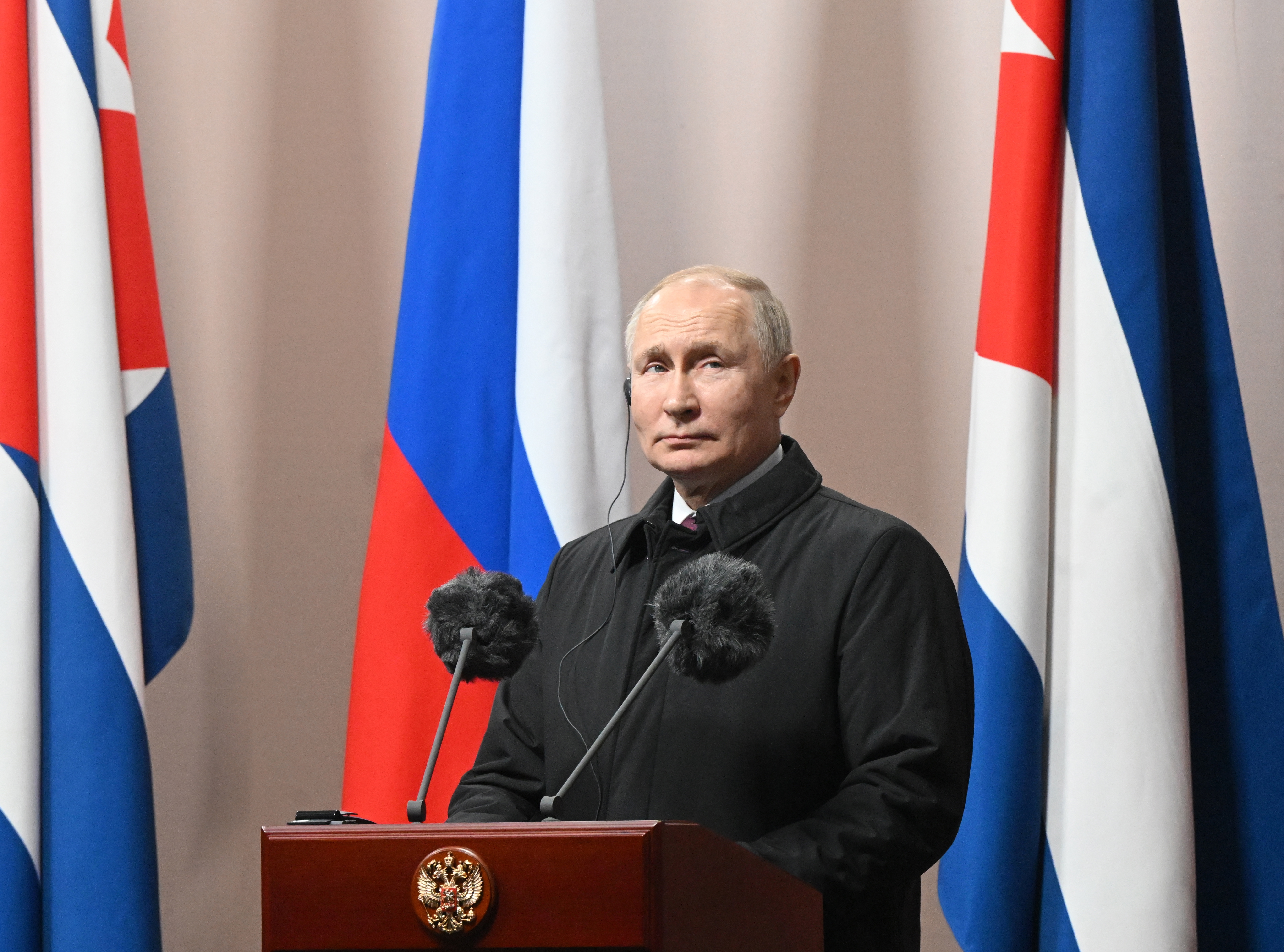Vladimir Putin y un posible caso de lavado de US$234.000 millones
