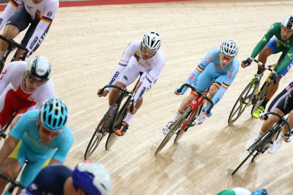 Fernando Gaviria ganó la persecución en la prueba del ómnium. Foto: Federación Colombiana de Ciclismo