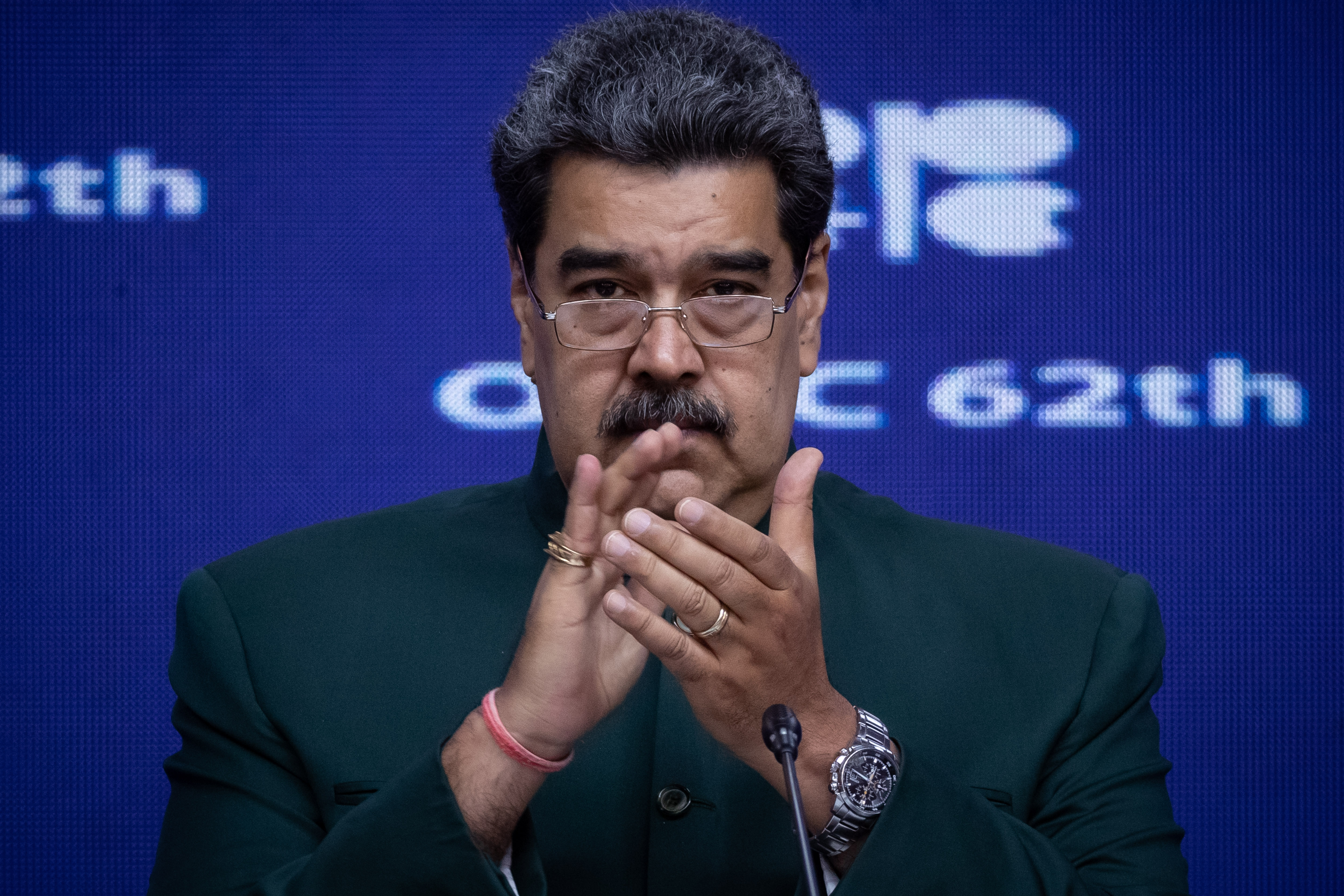 La oposición venezolana critica la participación de Maduro en la mesa con el ELN