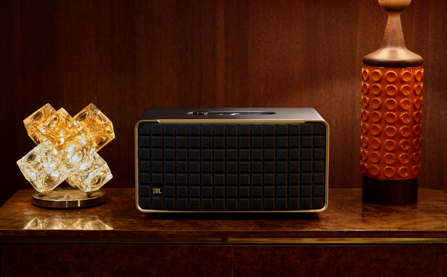 Estos son los nuevos parlantes de JBL y su barra de sonido para televisores