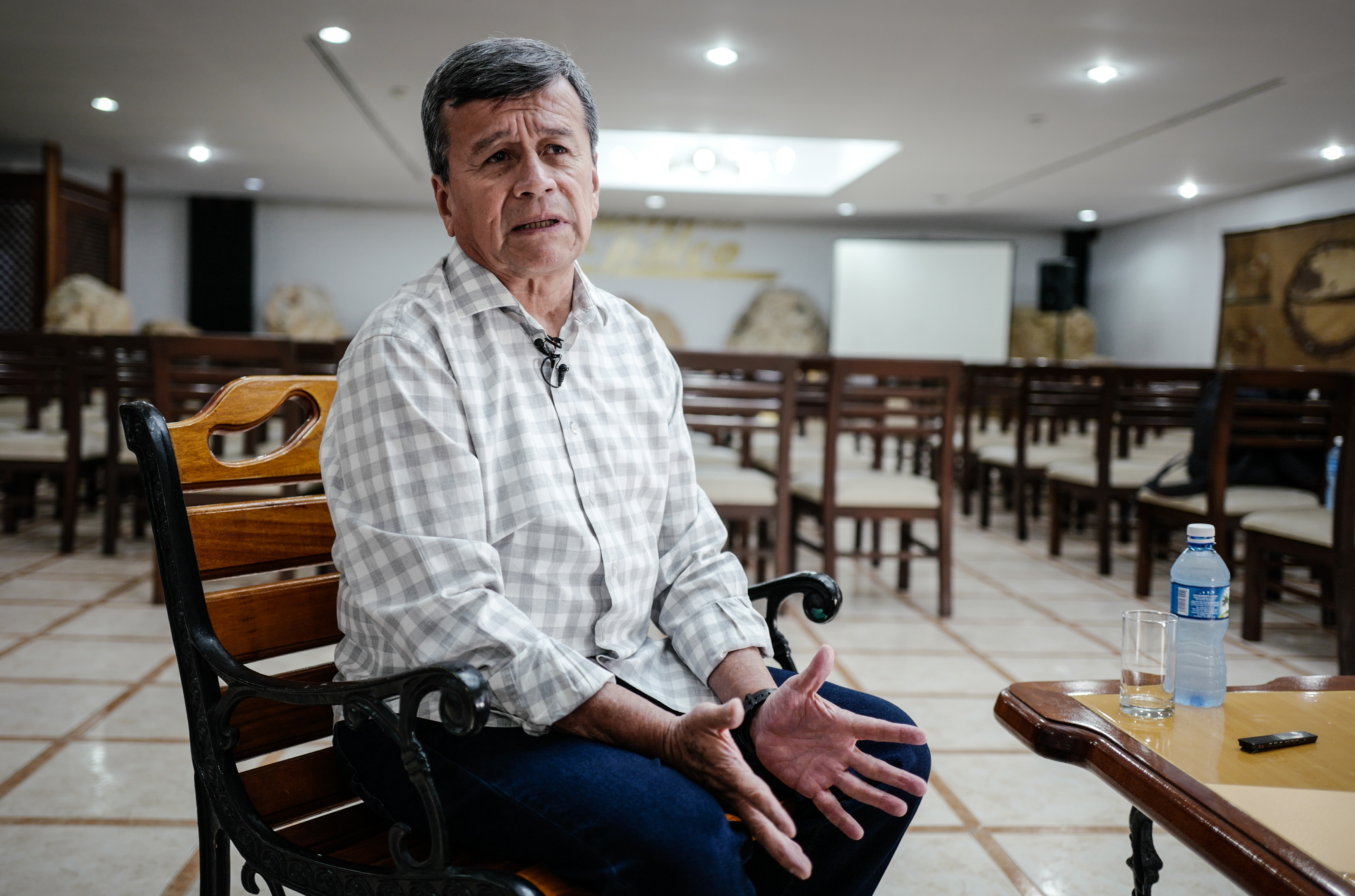«No pueden pedir que nos amarremos los brazos si nos atacan»: Pablo Beltrán