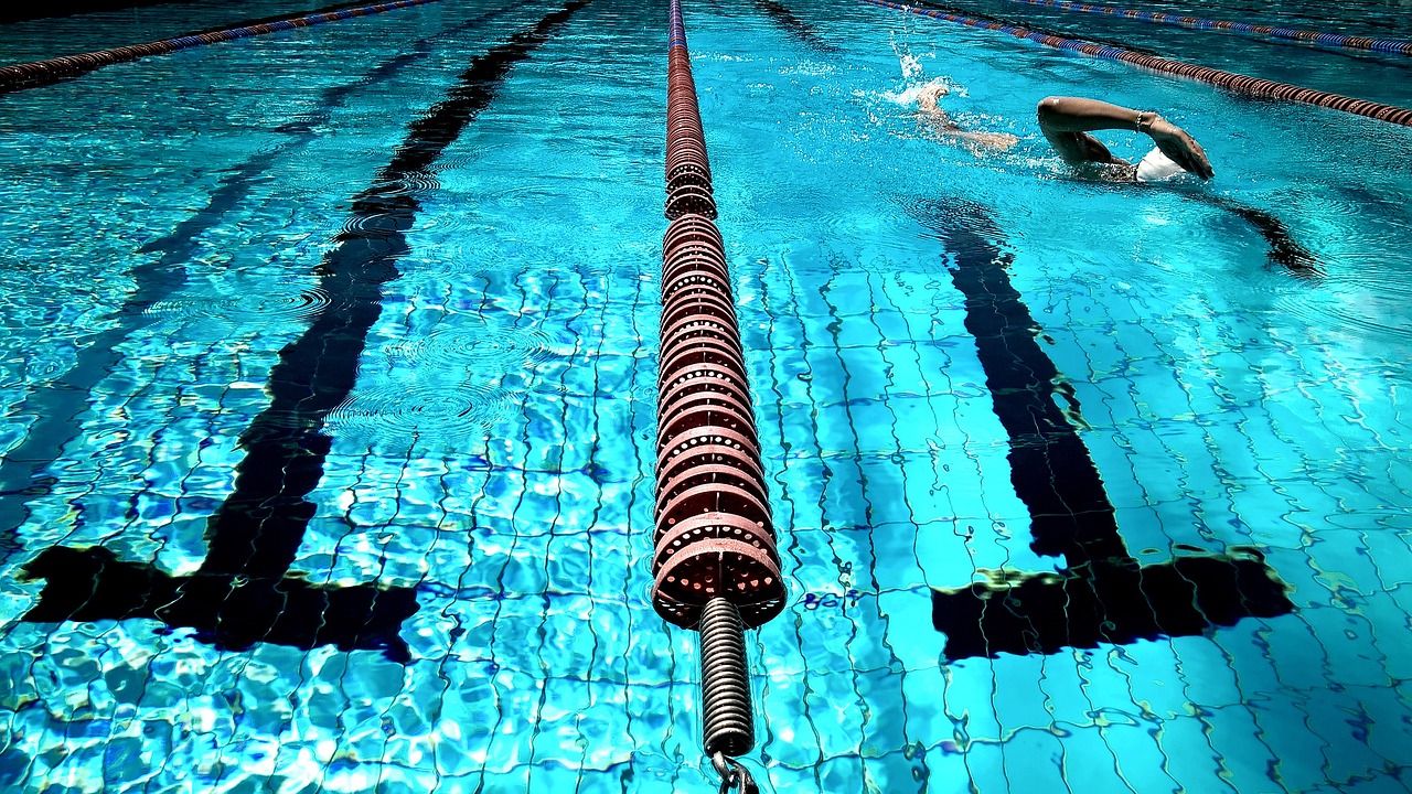 Berlín permitirá “topless” en las piscinas públicas