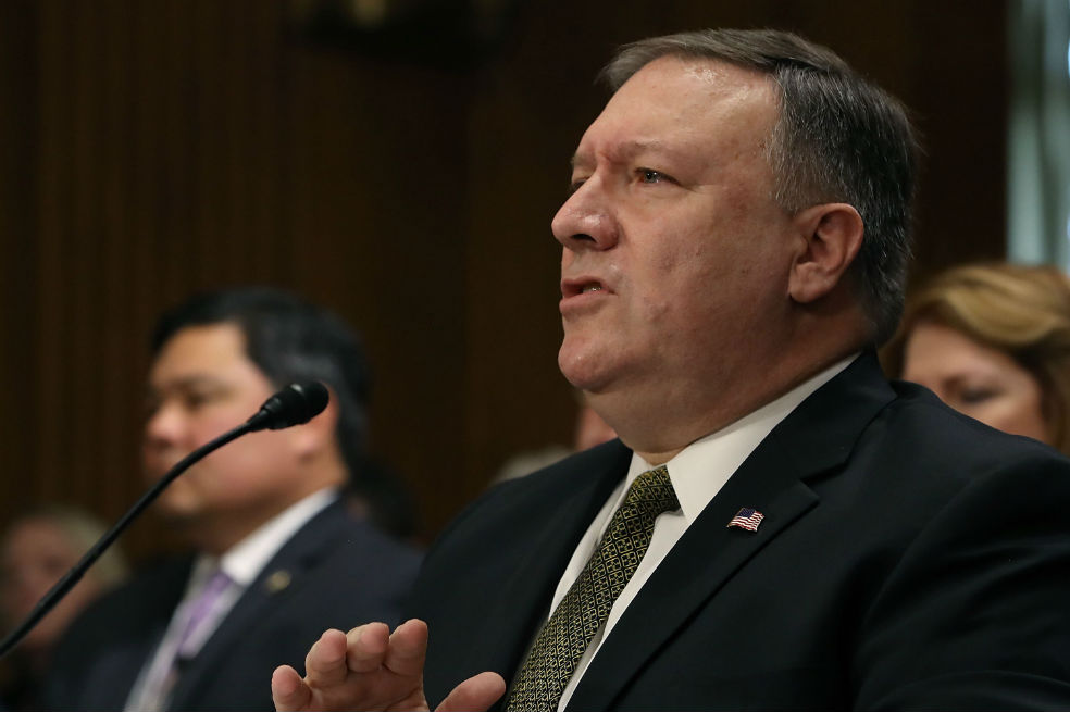 Senado de Estados Unidos confirmó a Mike Pompeo como Secretario de Estado