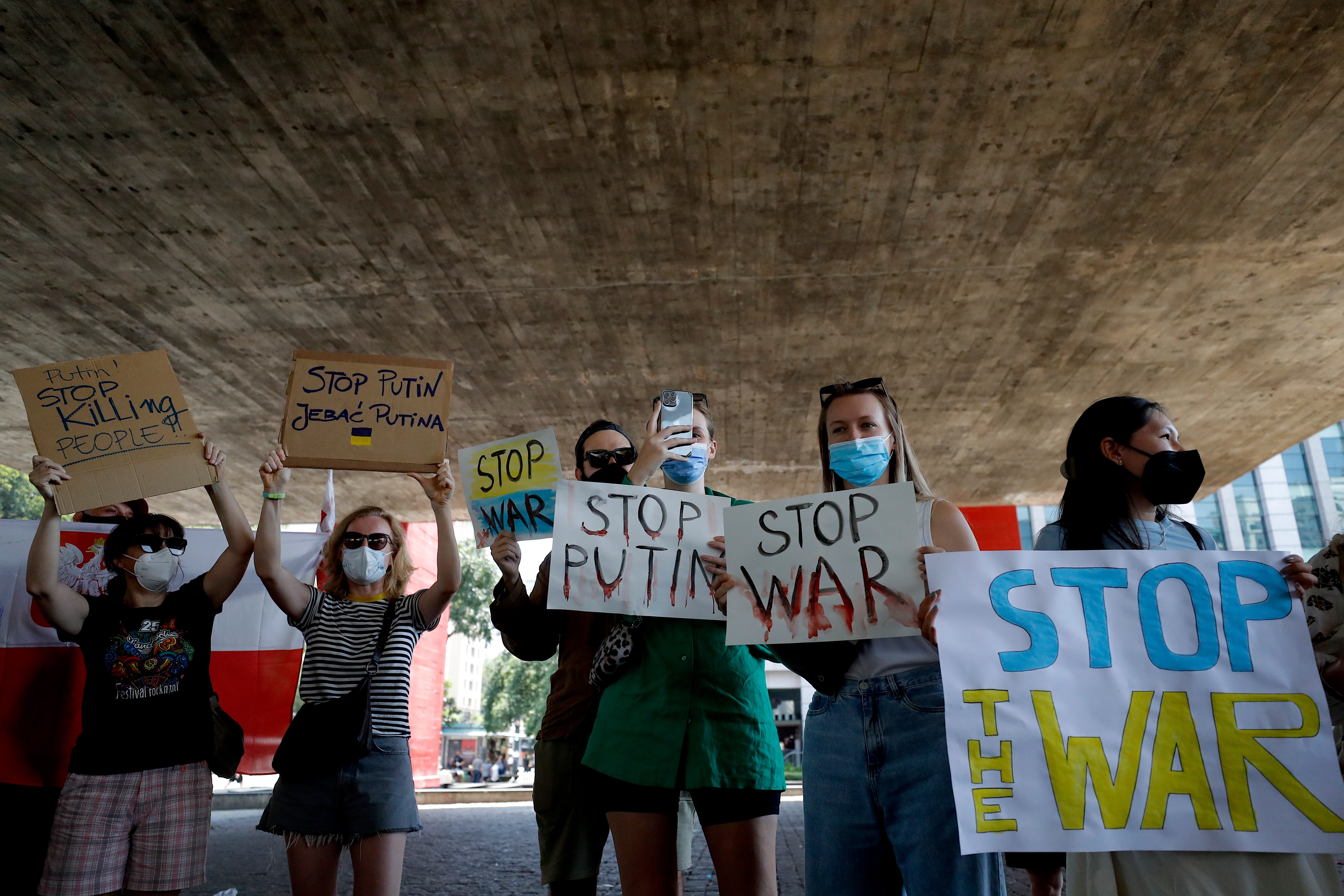 ¡Hagamos ciencia, no la guerra!: científicos rusos en rechazo a invasión de Ucrania