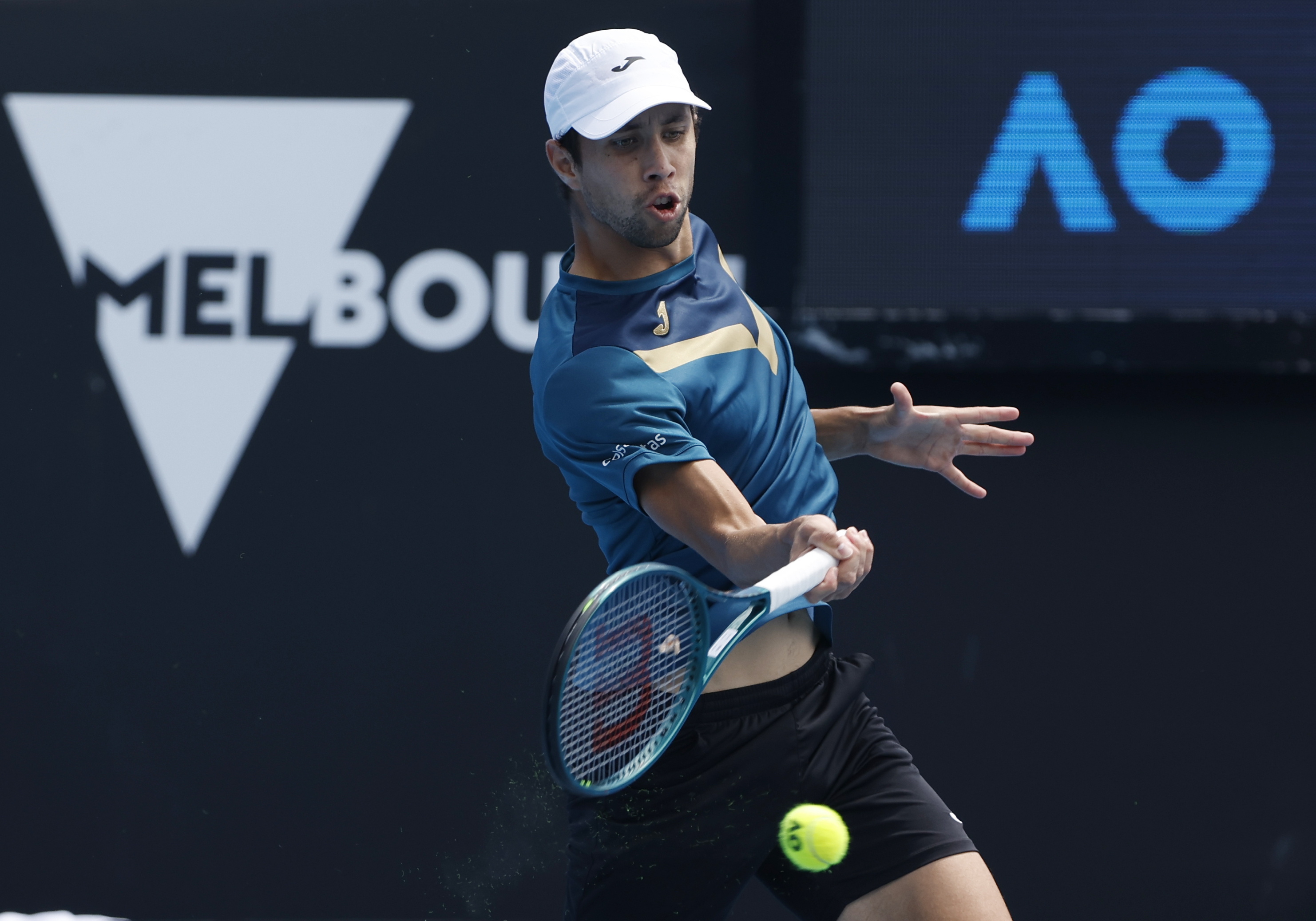 Daniel Galán, eliminado en segunda ronda del Abierto de Australia 2024