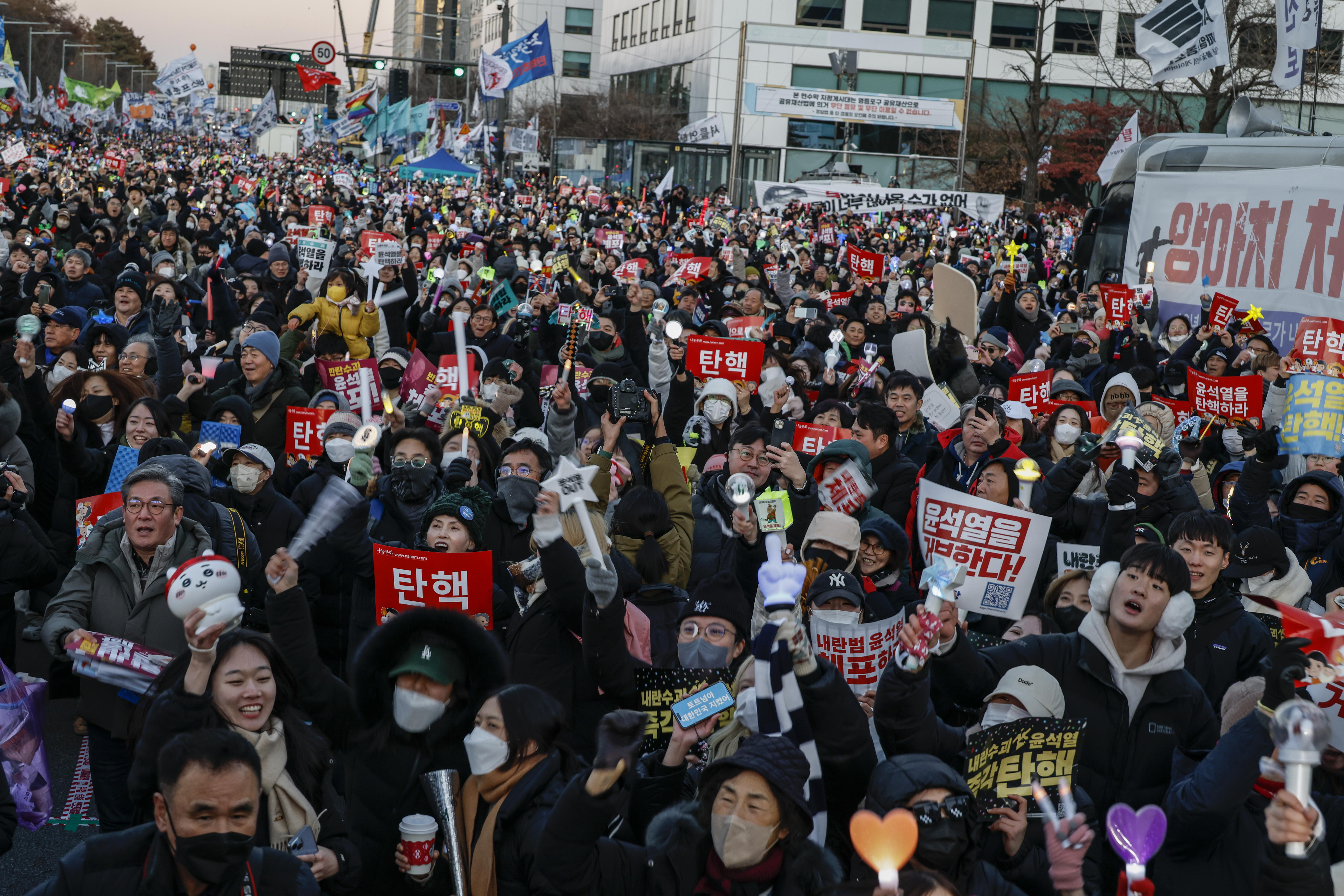 Corea del Sur defiende la democracia
