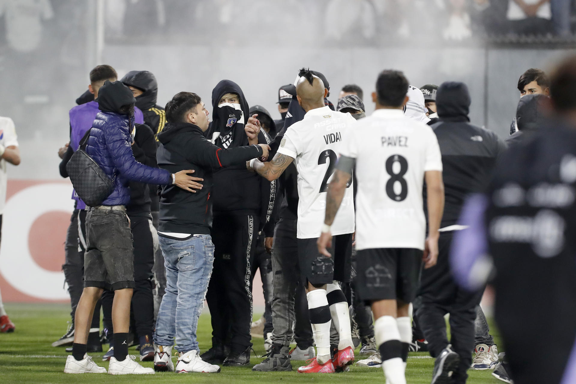 Tragedia en Chile: hinchas de Colo Colo murieron tras disturbios con la policía